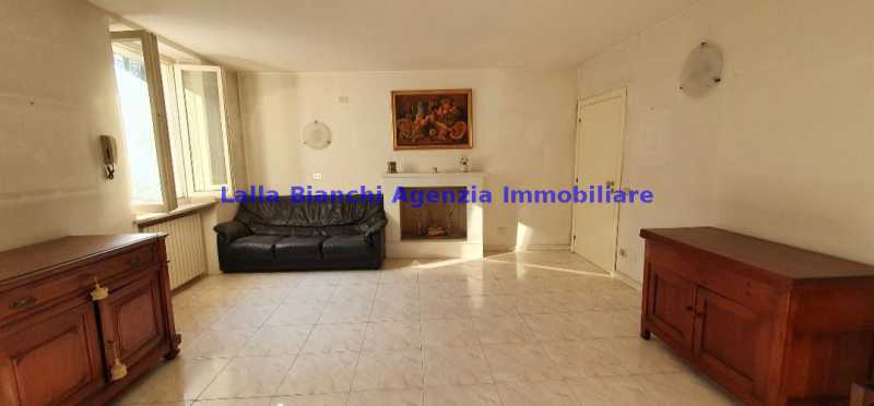 Appartamento in Vendita ad Pesaro - 230000 Euro