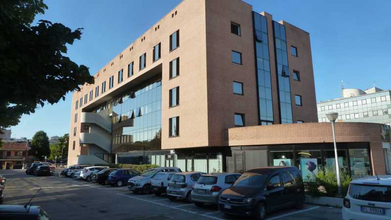Ufficio in Affitto ad San Benedetto del Tronto - 150000 Euro