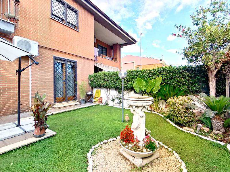 Villa in Vendita ad Roma - 299000 Euro