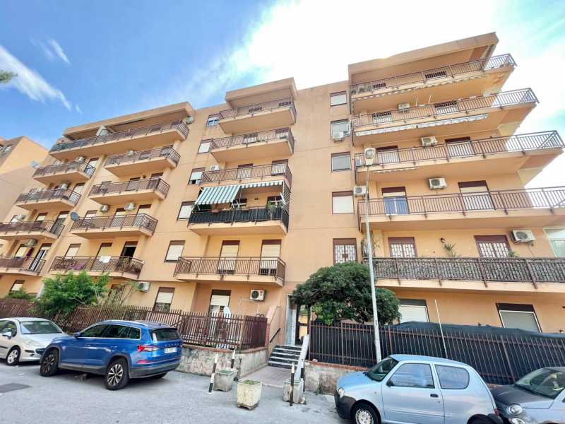 Appartamento in Vendita ad Palermo - 129000 Euro