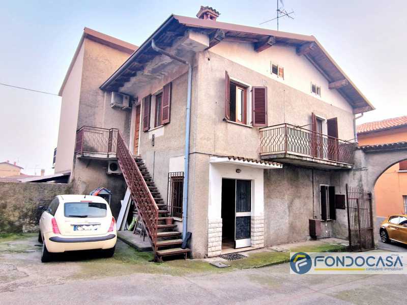 Appartamento in Vendita ad Cazzago San Martino - 75000 Euro