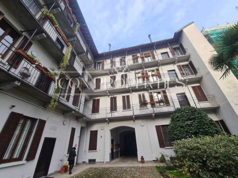 Appartamento in Affitto ad Milano - 1150 Euro