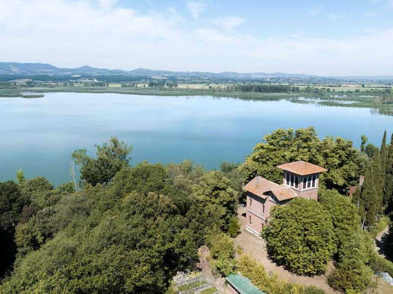 Villa in Vendita ad Castiglione del Lago - 530000 Euro