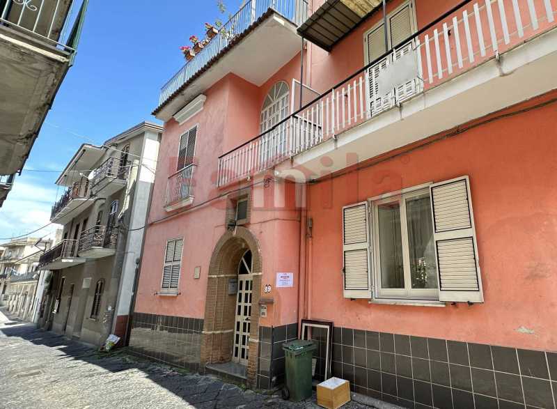 Appartamento in Vendita ad Mugnano del Cardinale - 68000 Euro