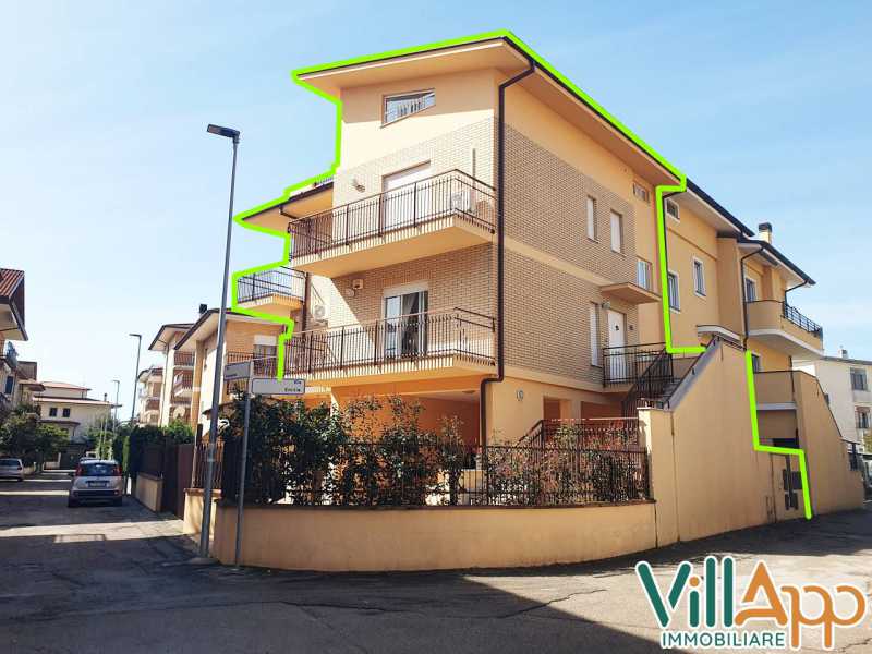 Villa in Vendita ad Fondi - 389000 Euro