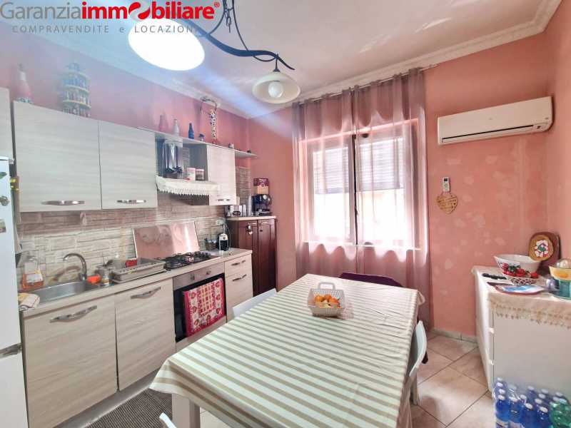 Appartamento in Vendita ad Napoli - 100000 Euro
