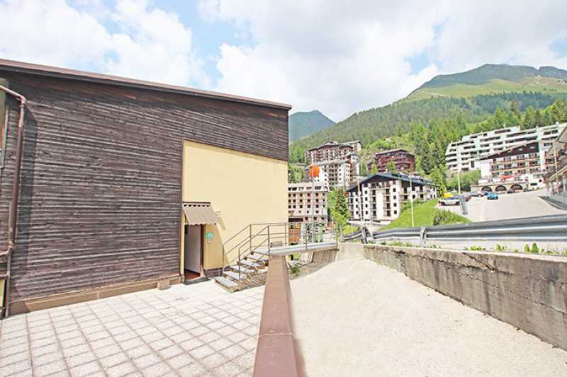 Albergo-Hotel in Vendita ad Foppolo - 550000 Euro