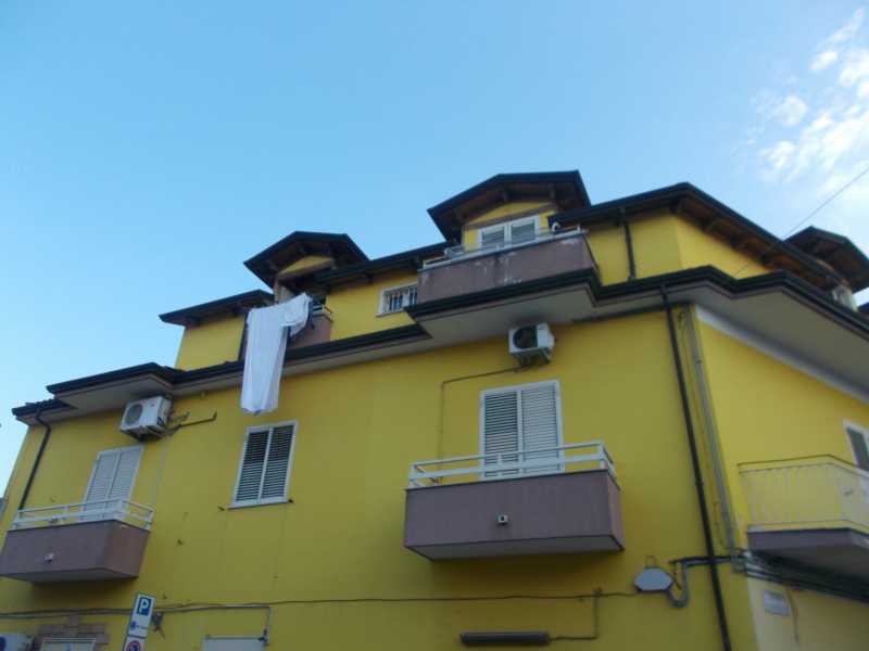Casa Indipendente in Vendita ad Lusciano - 250000 Euro
