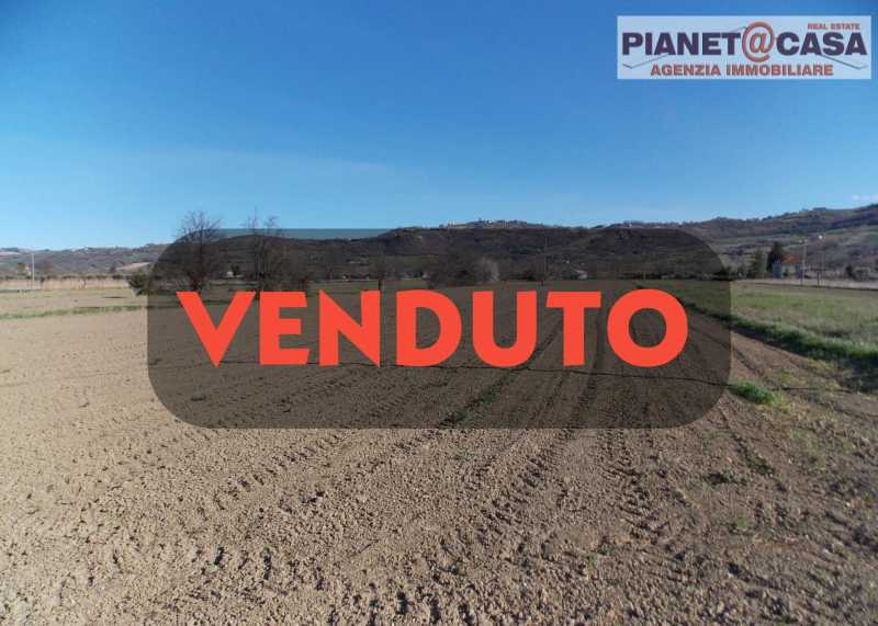 Terreno in Vendita ad Spinetoli - 15000 Euro