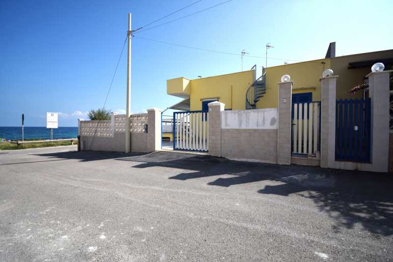 Villa in Vendita ad Mola di Bari - 160000 Euro
