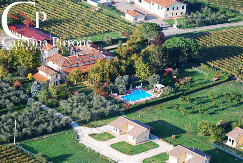 Villa in Vendita ad Reggello - 5000000 Euro