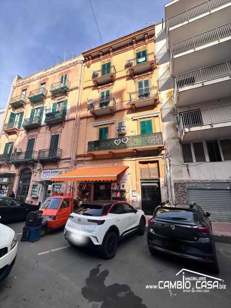 Appartamento in Affitto ad Taranto - 300 Euro