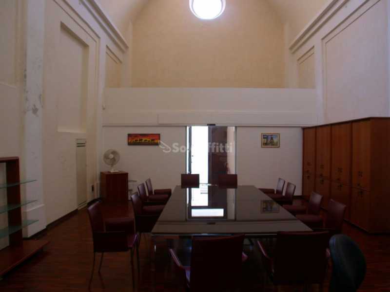 Ufficio in Affitto ad Pesaro - 800 Euro
