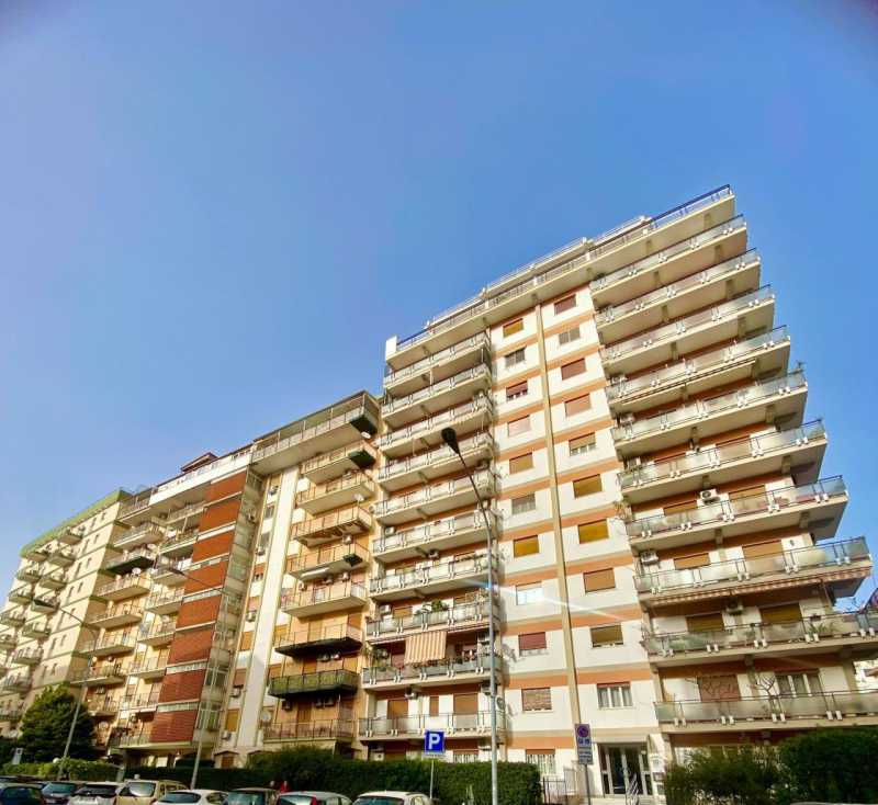 Appartamento in Vendita ad Palermo - 275000 Euro