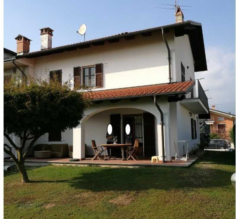 Villa in Vendita ad Vigliano Biellese - 115594 Euro