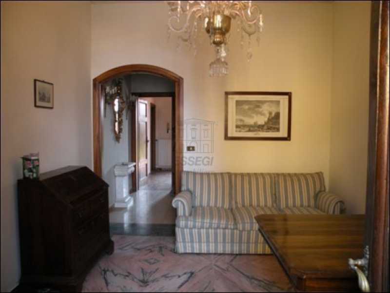 Villa in Vendita ad Lucca - 1000000 Euro