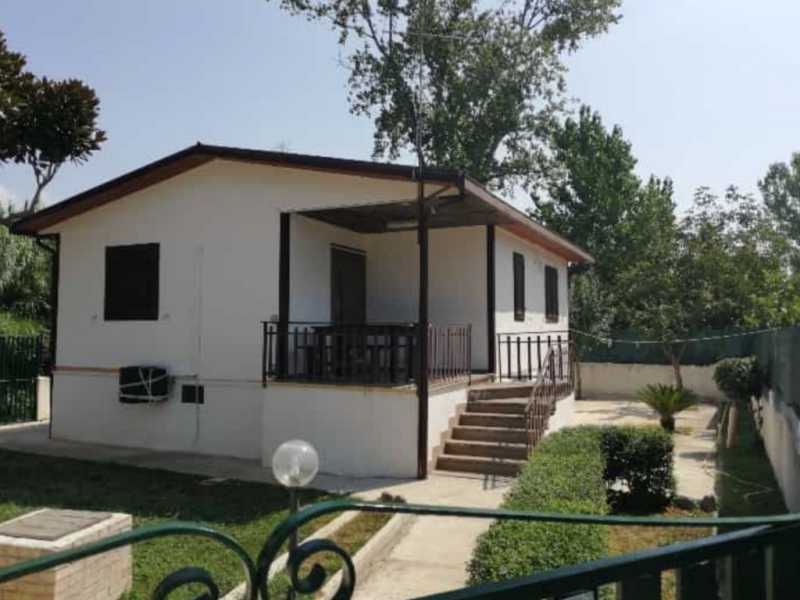 Casa Indipendente in Vendita ad Sabaudia - 80000 Euro