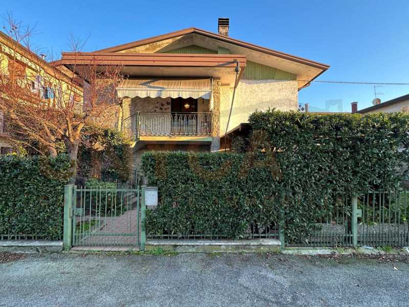 Casa Indipendente in Vendita ad Mestrino - 229000 Euro