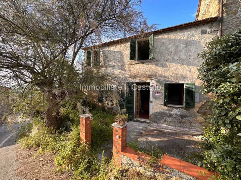Villa a Schiera in Vendita ad Cortona - 80000 Euro