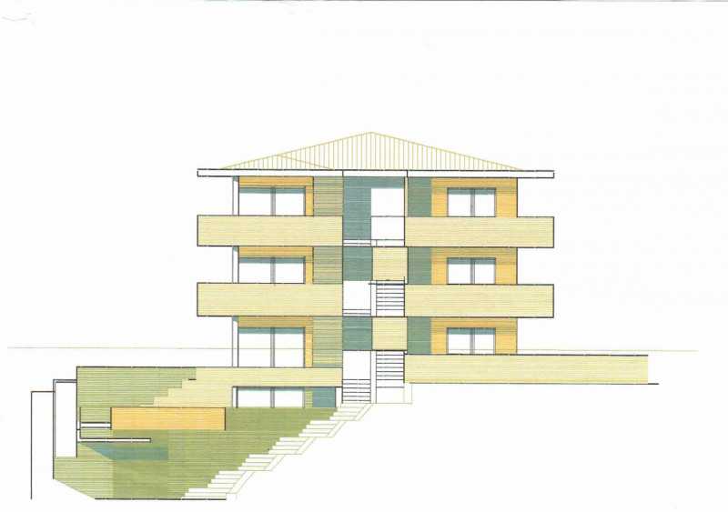Edificio-Stabile-Palazzo in Vendita ad Trecastelli - 180000 Euro