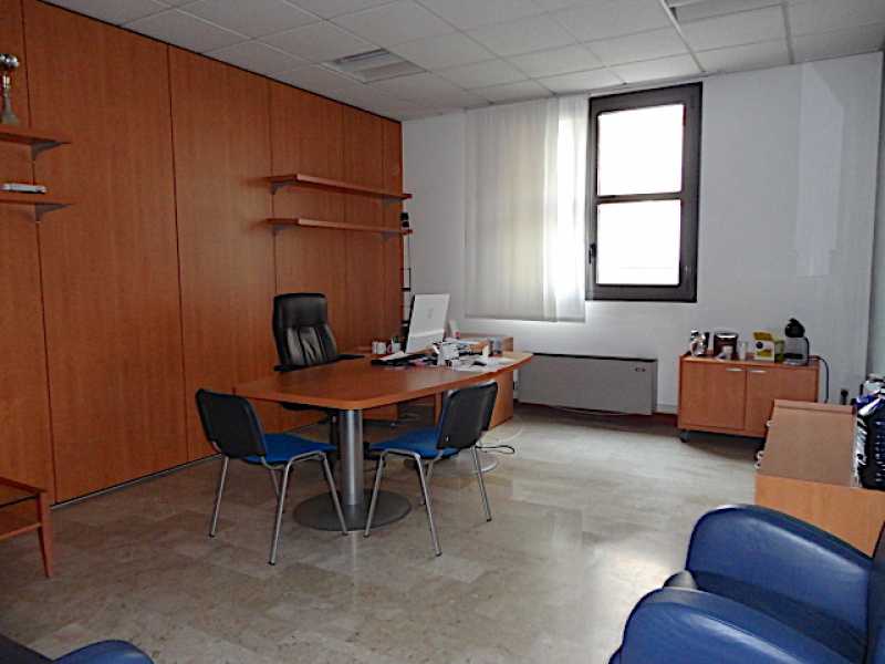 Ufficio in Affitto ad Padova - 2750 Euro