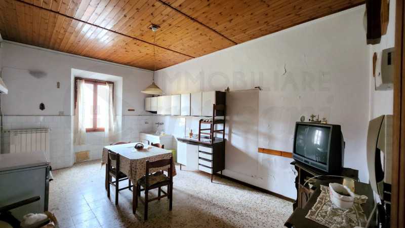 Appartamento in Vendita ad Pratovecchio Stia - 56000 Euro