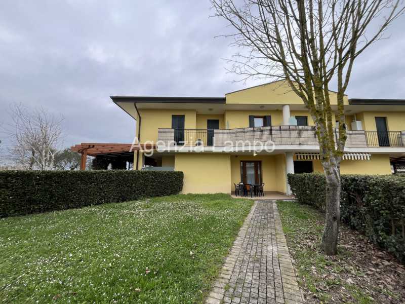 Villa a Schiera in Vendita ad Caorle - 165000 Euro