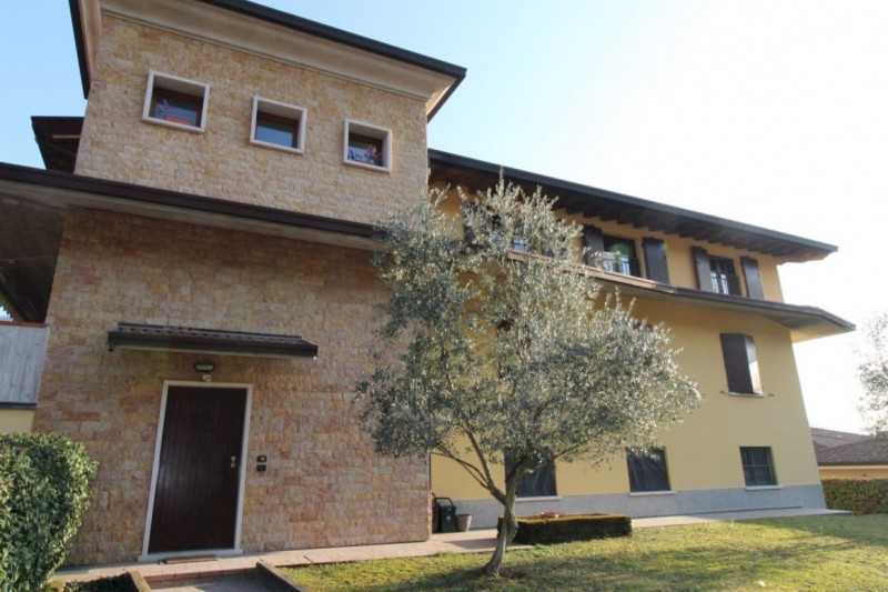 Casa Indipendente in Vendita ad Botticino - 760000 Euro
