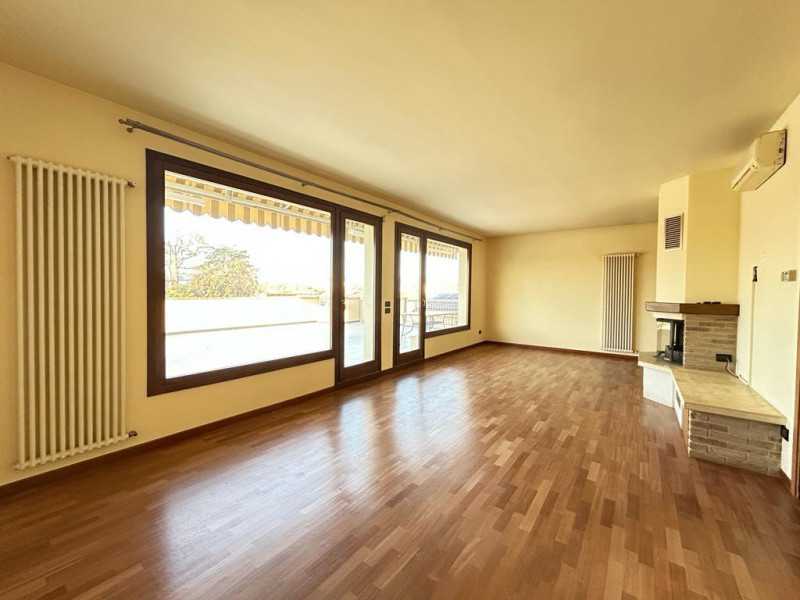 Appartamento in Vendita ad Tombolo - 215000 Euro