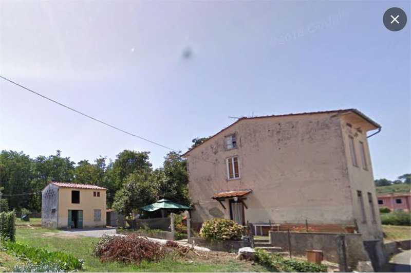 rustico-casale-corte in Vendita ad Capannori - 150000 Euro