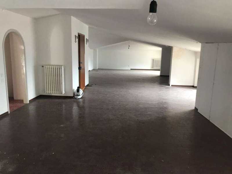 appartamento in Vendita ad Caslino D`erba - 46000 Euro