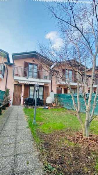 villa a schiera in Vendita ad Lurago Marinone - 238000 Euro