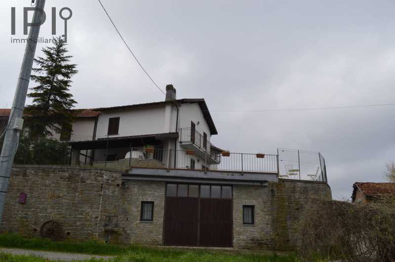 Villa a Schiera in Vendita ad Piana Crixia - 155000 Euro