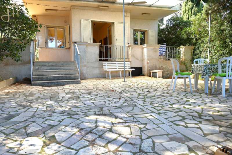Villa in Vendita ad Conversano - 200000 Euro