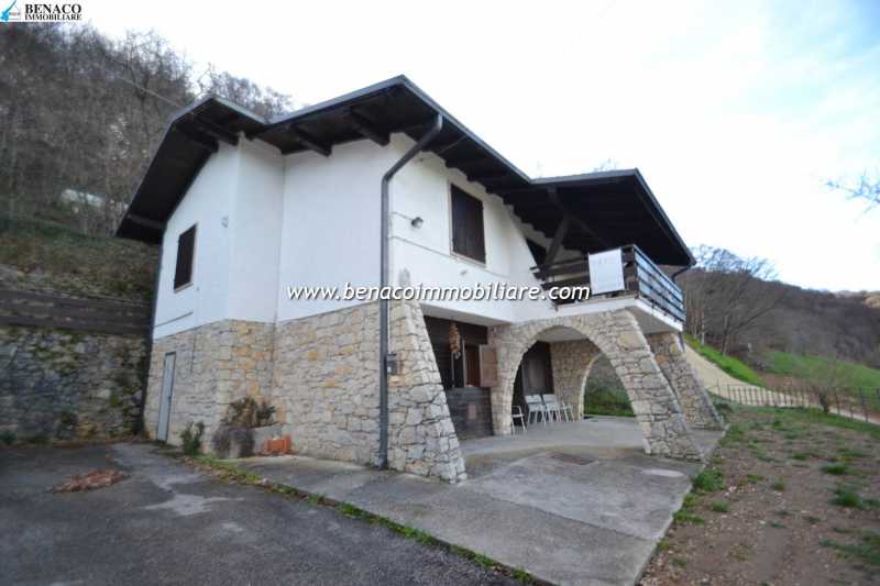 Villa Singola in Vendita ad San Zeno di Montagna - 250000 Euro