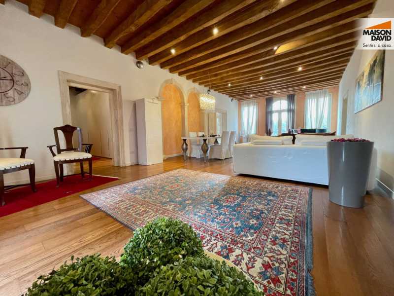 Appartamento in Vendita ad Mestrino - 450000 Euro