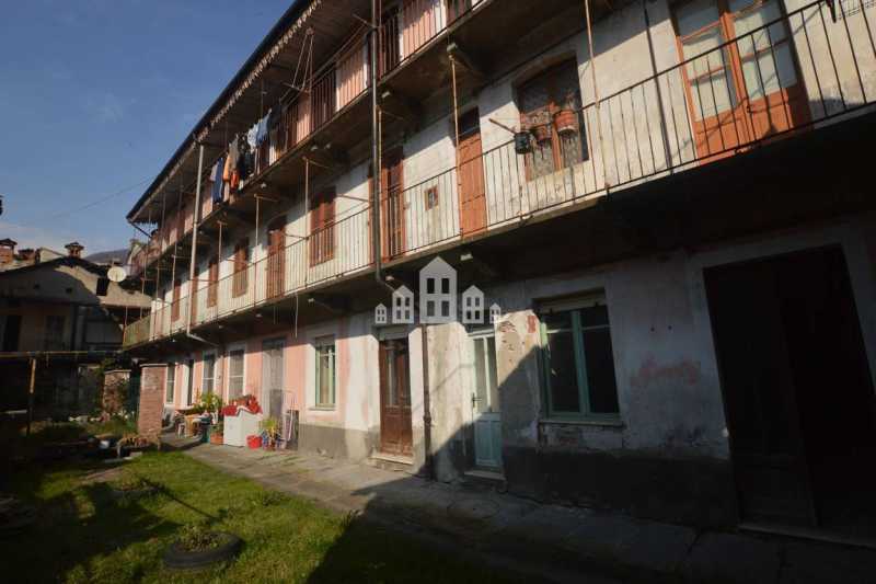 Appartamento in Vendita ad Pont-canavese - 9000 Euro