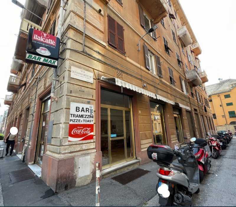 Bar in Vendita ad Genova - 58089 Euro