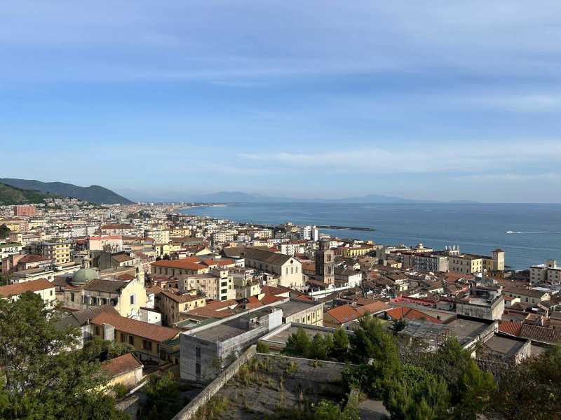 Appartamento in Affitto ad Salerno - 800 Euro