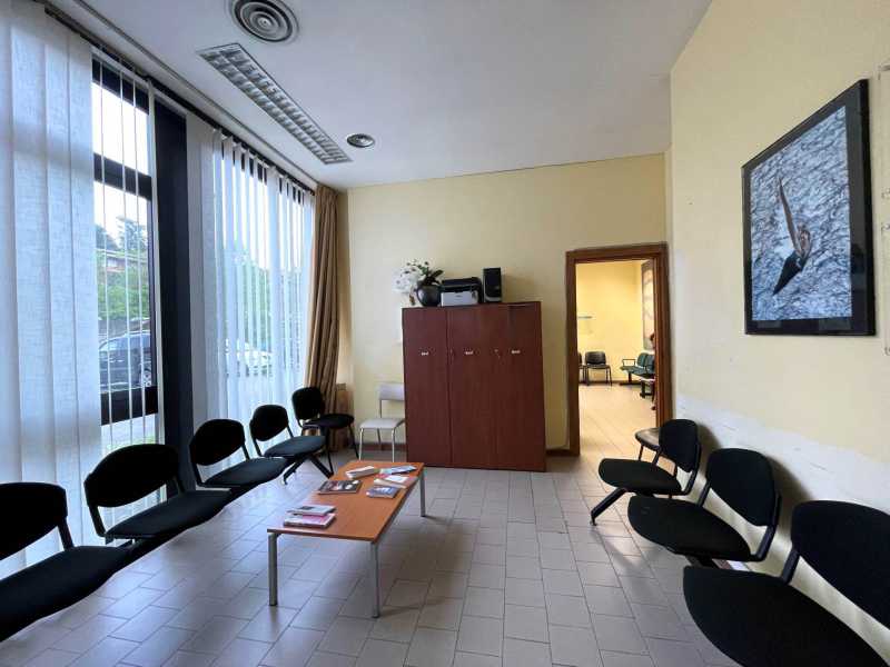 Ufficio in Vendita ad Monteriggioni - 350000 Euro