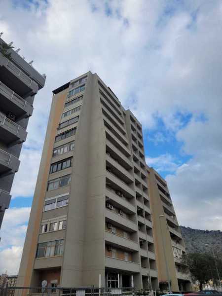 Appartamento in Vendita ad Palermo - 230000 Euro