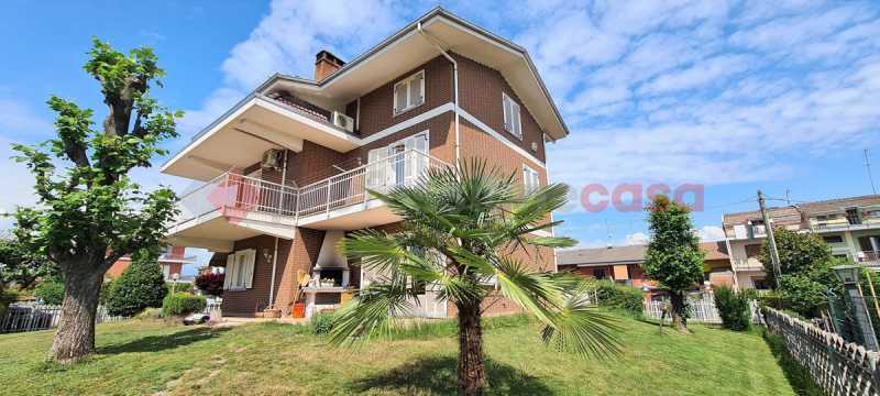 Villa in Vendita ad Piscina - 310000 Euro