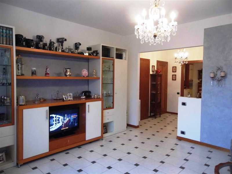 appartamento in vendita a borgo san lorenzo immediate vicinanze foto2-112224240