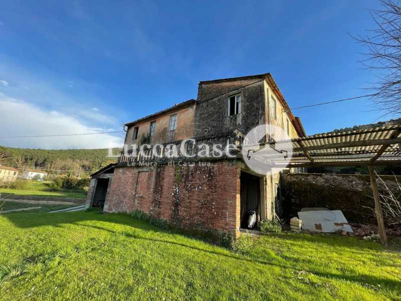 casa semi indipendente in vendita a lucca san lorenzo a vaccoli foto2-127755180