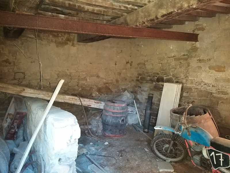rustico casale corte in vendita a perugia via rometta