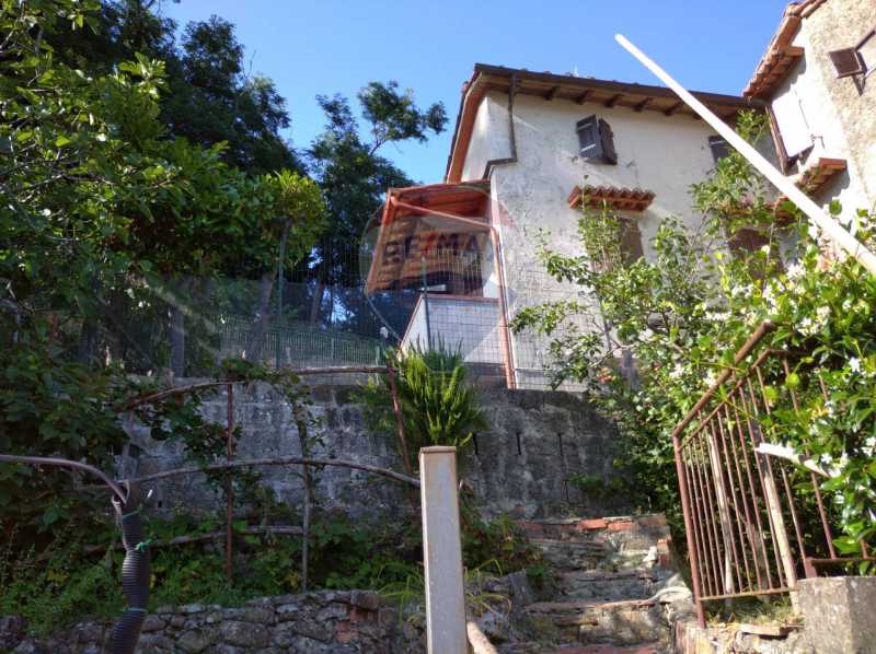 casa semi indipendente in vendita a villa basilica boveglio