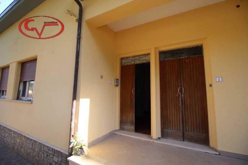 villa in vendita a laterina pergine valdarno via roma laterina