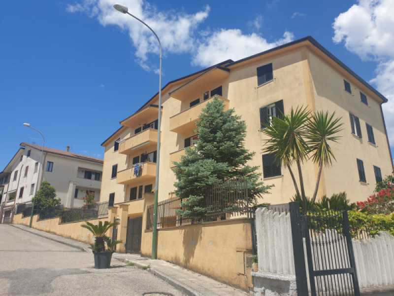 appartamento in vendita a sant`agata de` goti piazza trieste