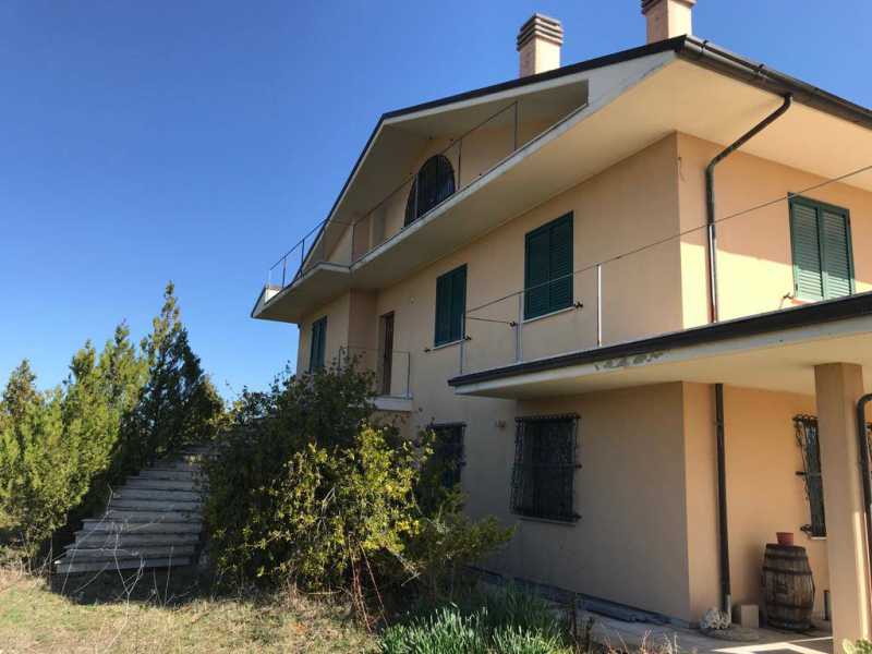 villa singola in vendita a sant`omero via colle alto foto3-134707561