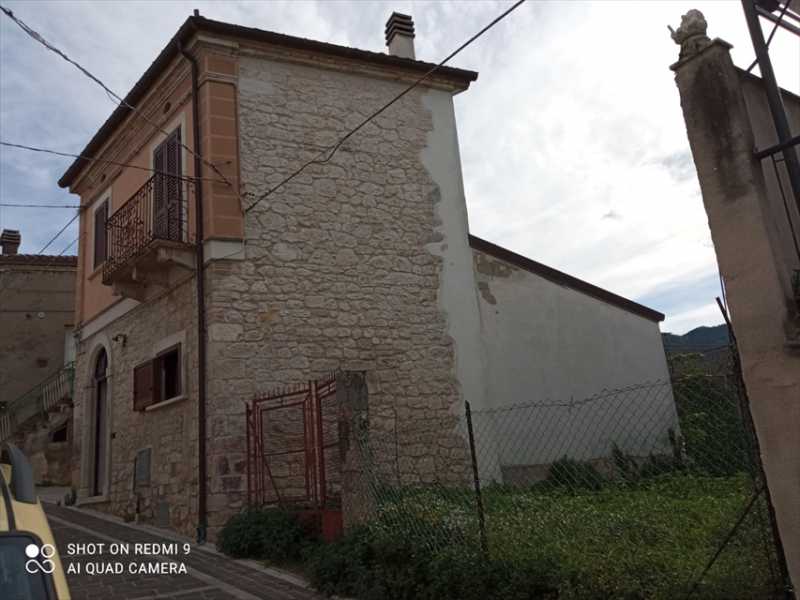casa indipendente in vendita a rapino via roma foto3-135672273